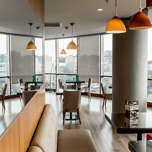 Parkside Hotel & Apartments